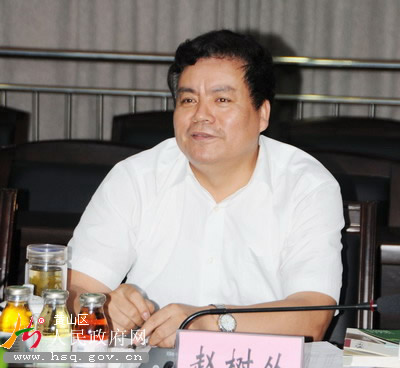 1472003420944375.jpg 趙樹叢到我區(qū)調(diào)研茶產(chǎn)業(yè)發(fā)展情況2.jpg