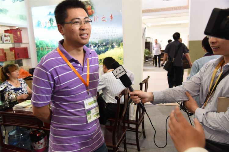 百年榮耀中國茶六百里猴魁.jpg 百年榮耀中國茶六百里猴魁.jpg